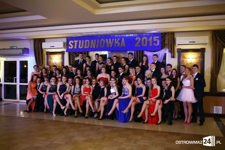 Studniówka LO w Ostrowi Mazowieckiej (zdjęcia, wideo)