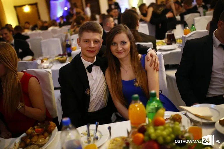 Studniówka LO w Ostrowi Mazowieckiej (zdjęcia, wideo)