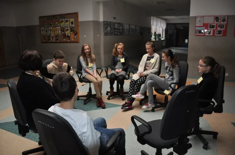 Zajęcia projektowe uczniów z Małkini (zdjęcia)