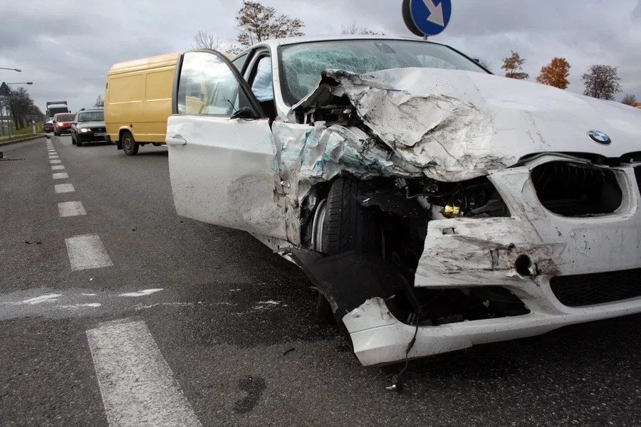 Kolejny wypadek na trasie Ostrów - Różan (zdjęcia)