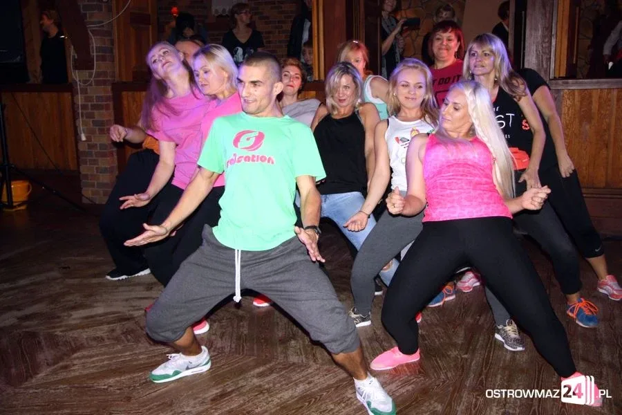 Pokazy tańca w Ratuszowej (zdjęcia, wideo)