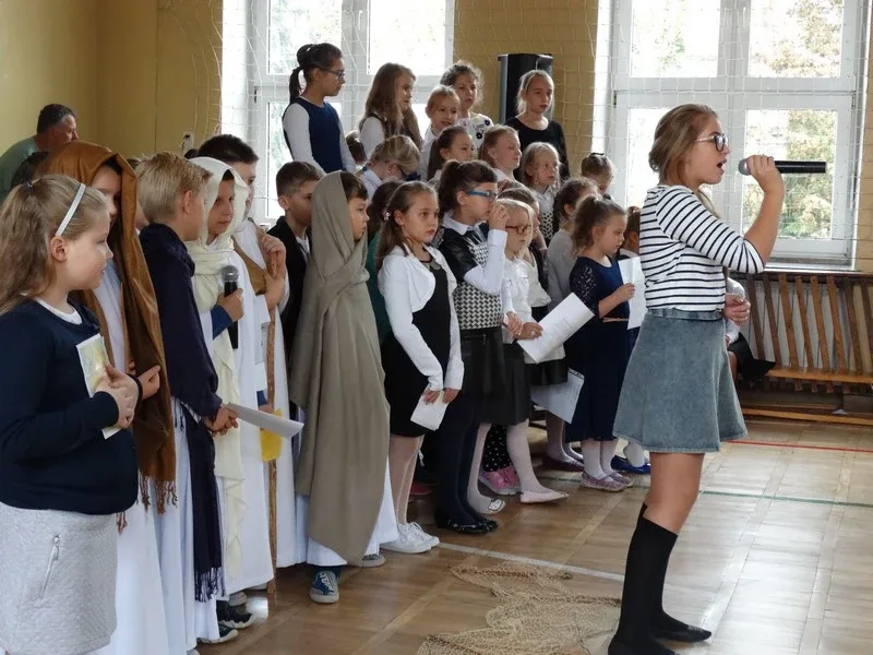 XV Dzień Papieski w SP1 (zdjęcia)