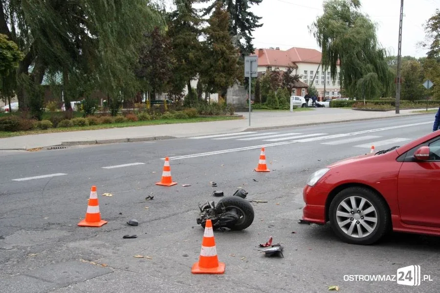 Kolizja z udziałem trzech pojazdów (zdjęcia)