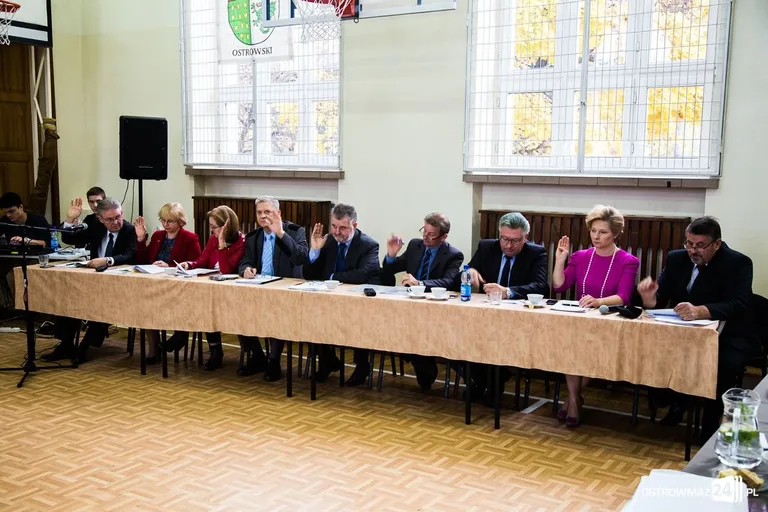 Powiat dużym wsparciem dla gmin (zdjęcia)