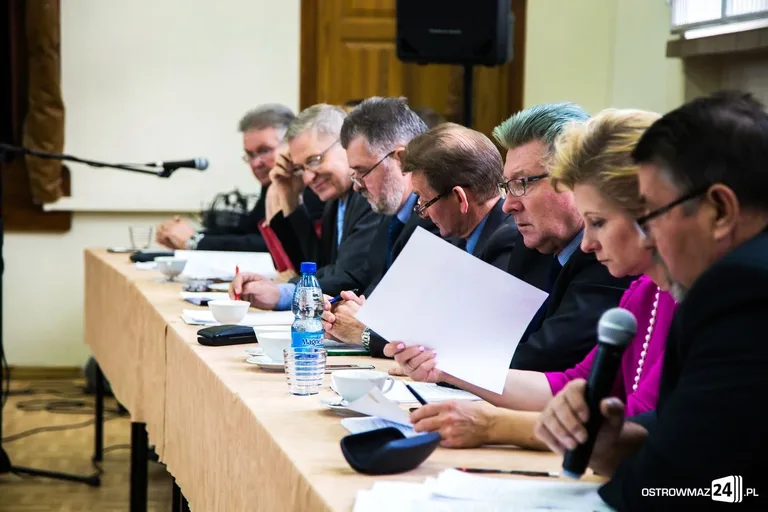 Powiat dużym wsparciem dla gmin (zdjęcia)