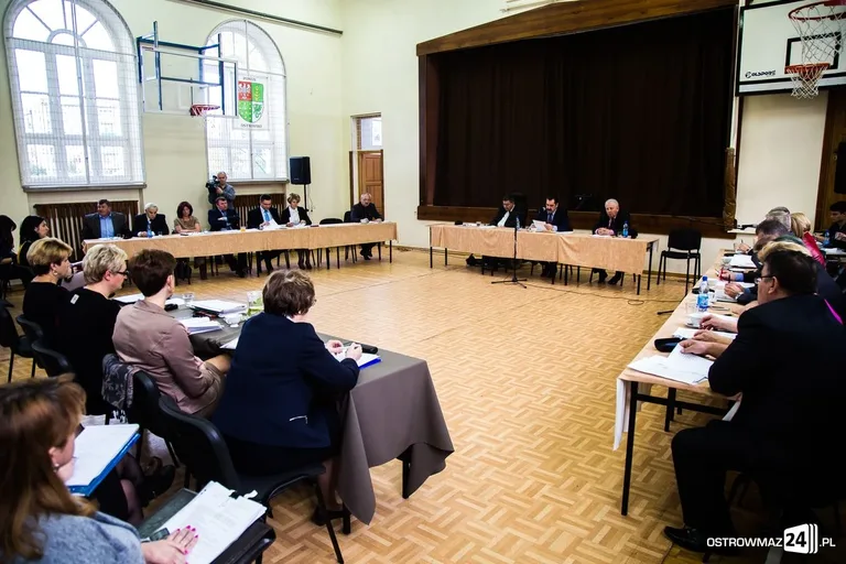 Powiat dużym wsparciem dla gmin (zdjęcia)