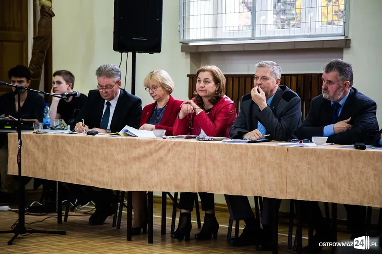 Powiat dużym wsparciem dla gmin (zdjęcia)