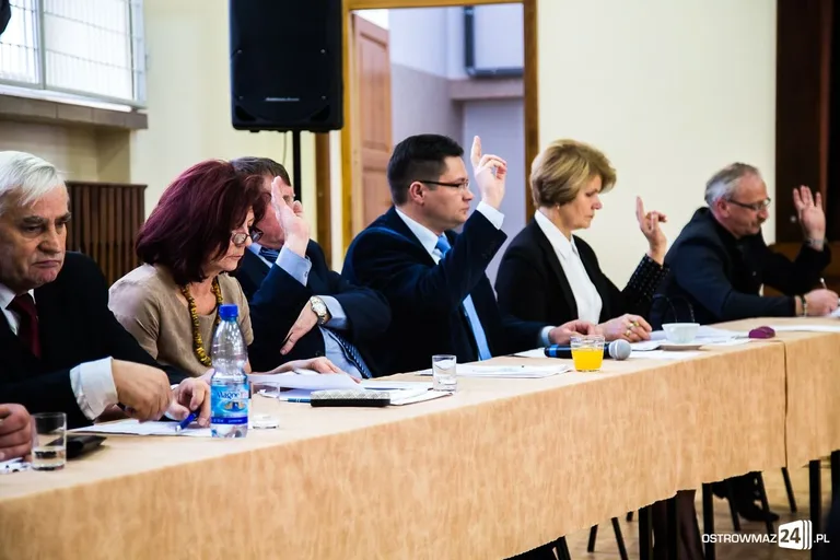 Powiat dużym wsparciem dla gmin (zdjęcia)