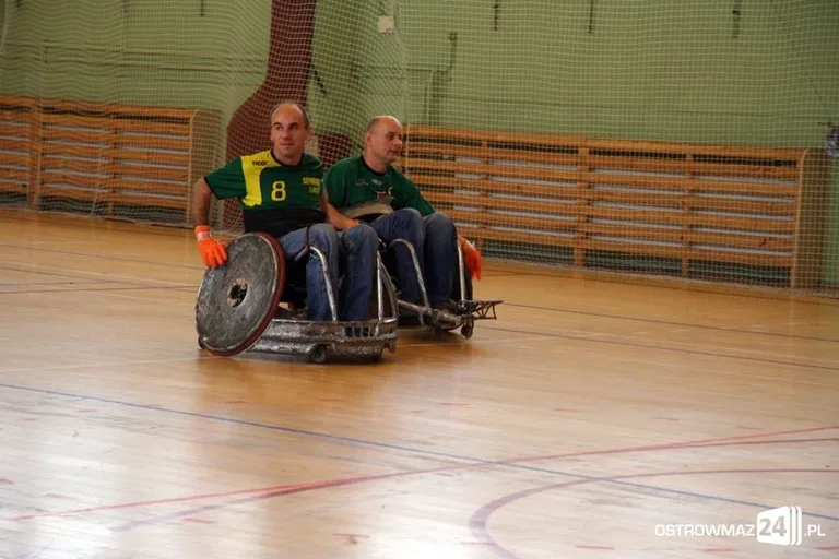 Trwa turniej rugby na wózkach (zdjęcia, wideo)