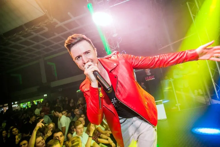 Mario Bischin w klubie Capitol (zdjęcia)