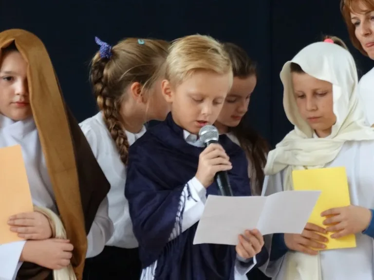 XV Dzień Papieski w SP1 (zdjęcia)