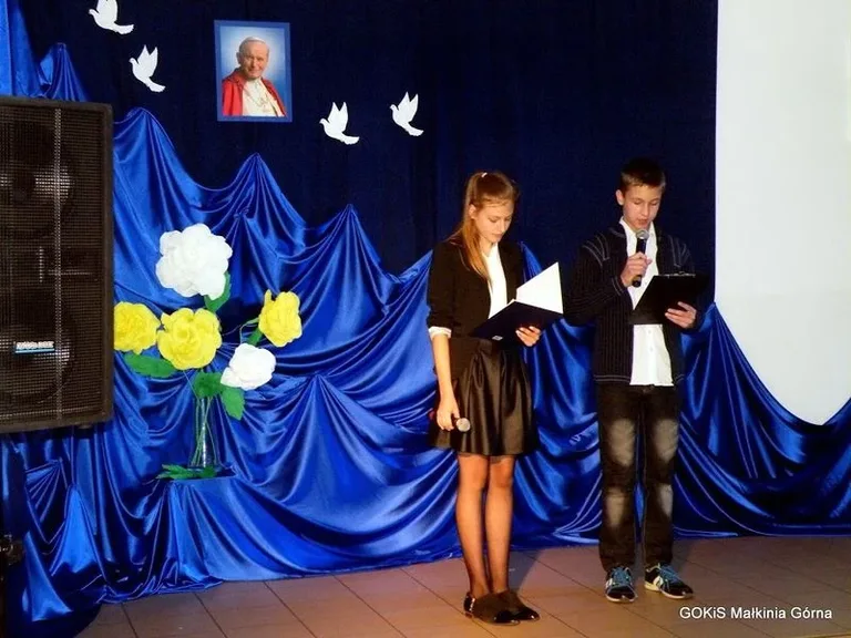 "Wieczór Papieski" w Małkini (zdjęcia)