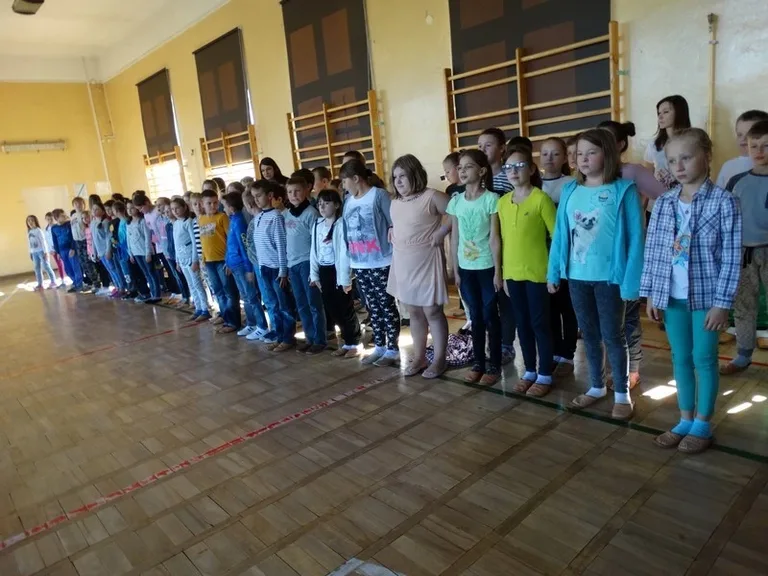 Otrzęsiny klas czwartych w SP1 (zdjęcia)