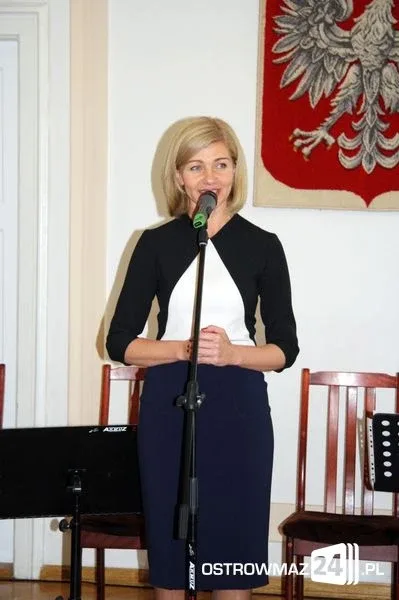 Burmistrz nagrodził nauczycieli (zdjęcia)