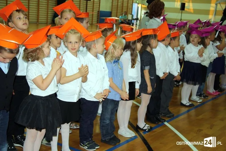 Ślubowanie pierwszaków w SP1 (zdjęcia)