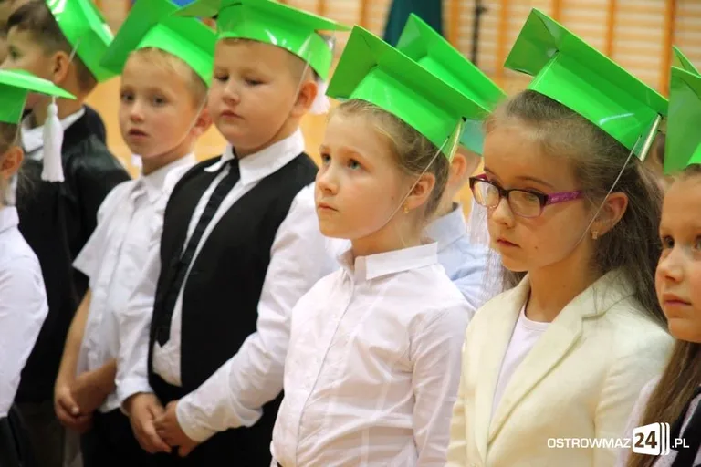 Ślubowanie pierwszaków w SP1 (zdjęcia)