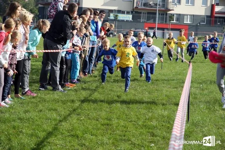 Rywalizacja przedszkolaków i uczniów (zdjęcia)