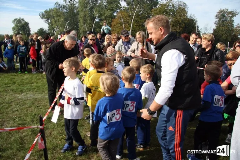 Rywalizacja przedszkolaków i uczniów (zdjęcia)