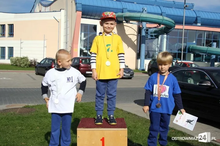 Rywalizacja przedszkolaków i uczniów (zdjęcia)