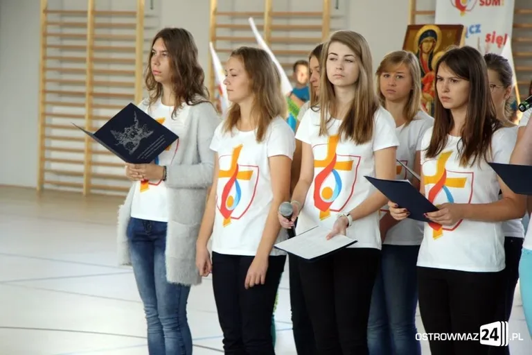 Znaki Światowych Dni Młodzieży (zdjęcia)