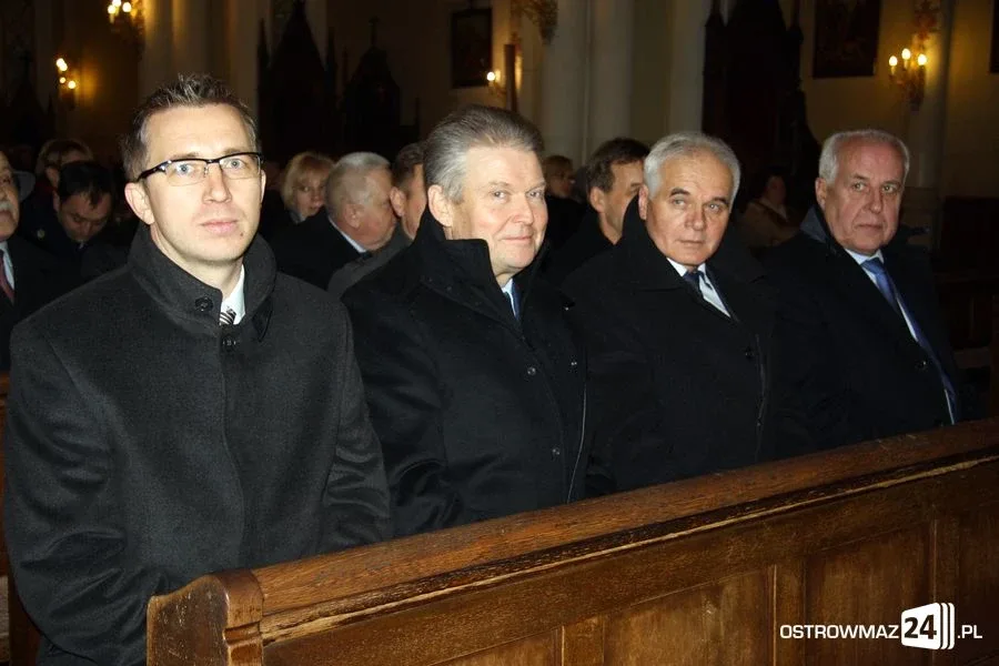 Samorządowcy z całego powiatu uczcili zmarłych