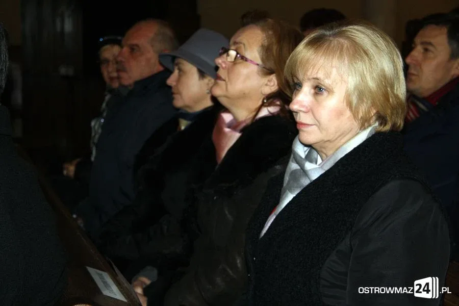 Samorządowcy z całego powiatu uczcili zmarłych