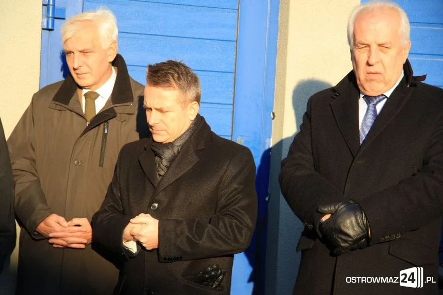 Nowe radiowozy w ostrowskiej policji (zdjęcia)