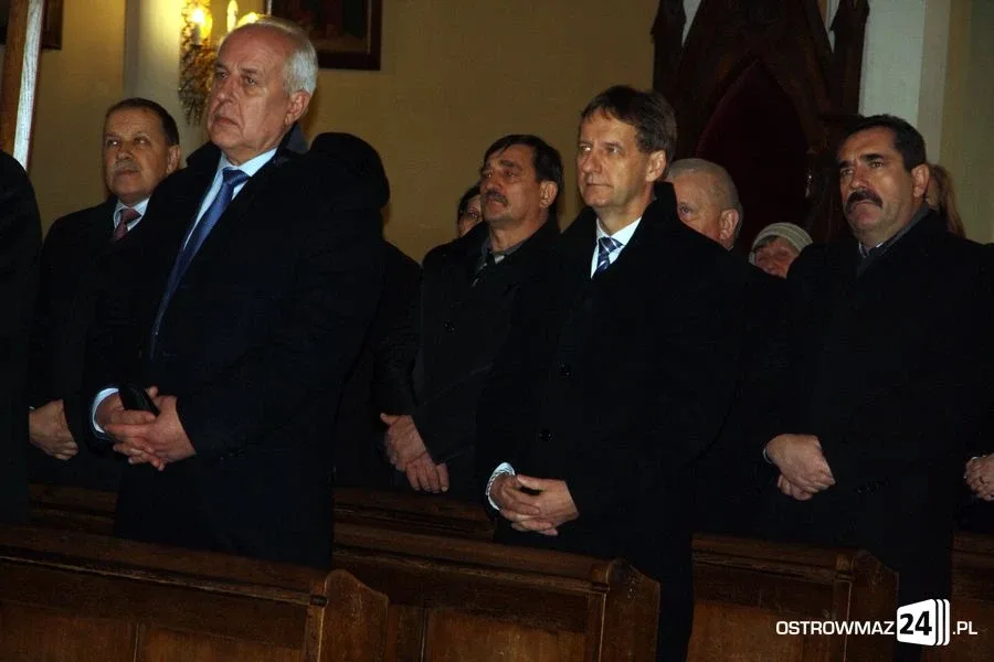 Samorządowcy z całego powiatu uczcili zmarłych