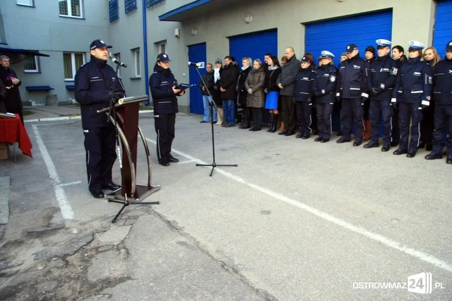 Nowe radiowozy w ostrowskiej policji (zdjęcia)