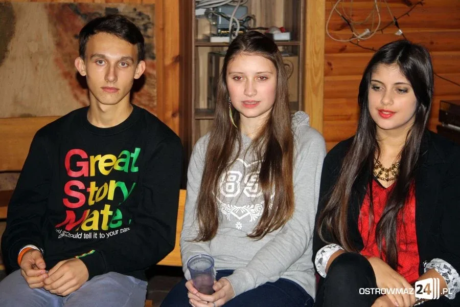 Rozmowy grupy PaT przy kominku (zdjęcia)
