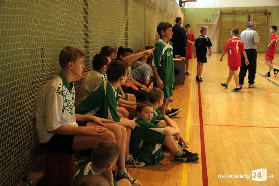 Wystartowała szkolna liga koszykówki (zdjęcia)