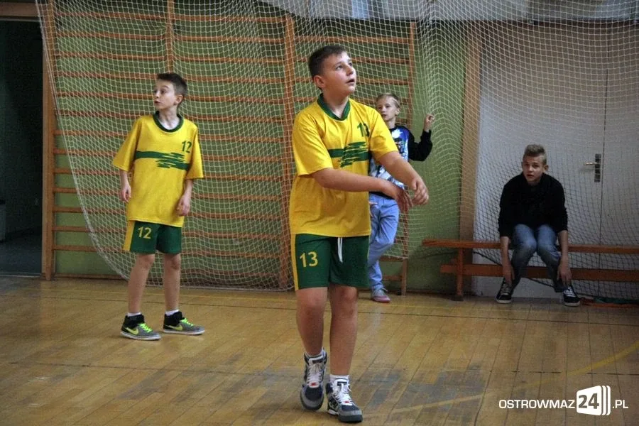 Wystartowała szkolna liga koszykówki (zdjęcia)