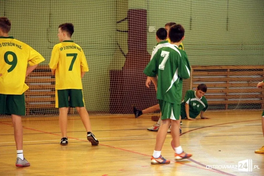 Wystartowała szkolna liga koszykówki (zdjęcia)