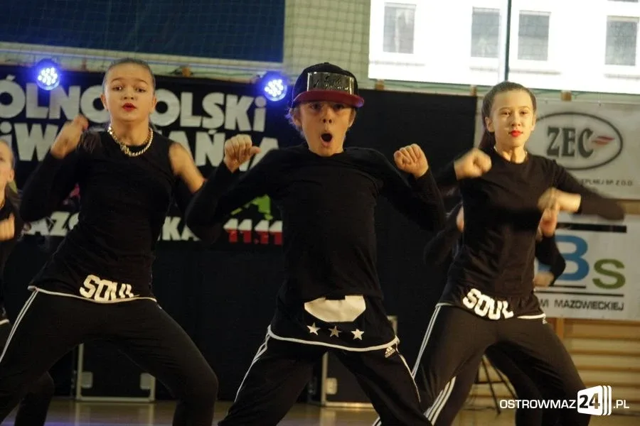 Trwa taneczny festiwal "Wirujący Krąg" (zdjęcia, wideo)