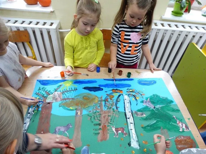 5-latki poznały jesienny las (zdjęcia)
