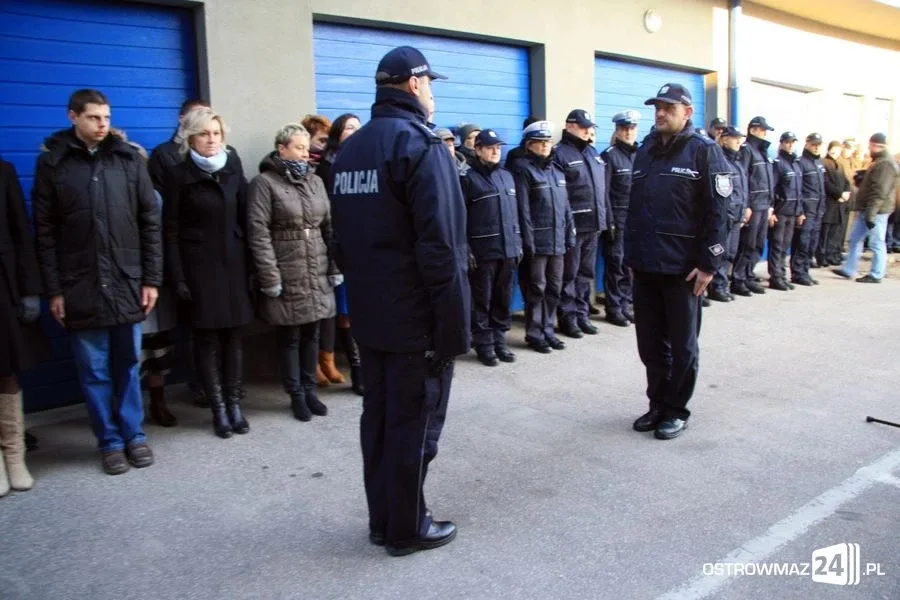 Nowe radiowozy w ostrowskiej policji (zdjęcia)