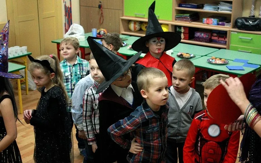 Zlot czarownic i cyganek w Ostrowi (zdjęcia)