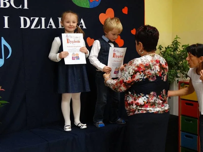 Śpiewająco w Miejskim Przedszkolu nr 1 (zdjęcia)