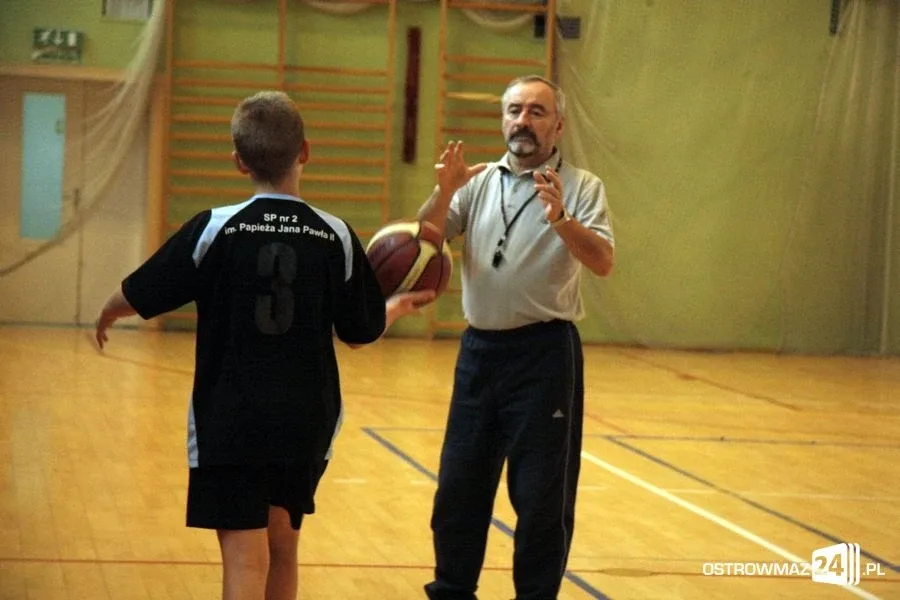 Wystartowała szkolna liga koszykówki (zdjęcia)