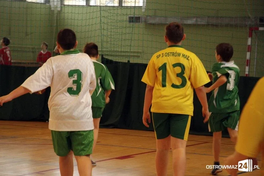 Wystartowała szkolna liga koszykówki (zdjęcia)