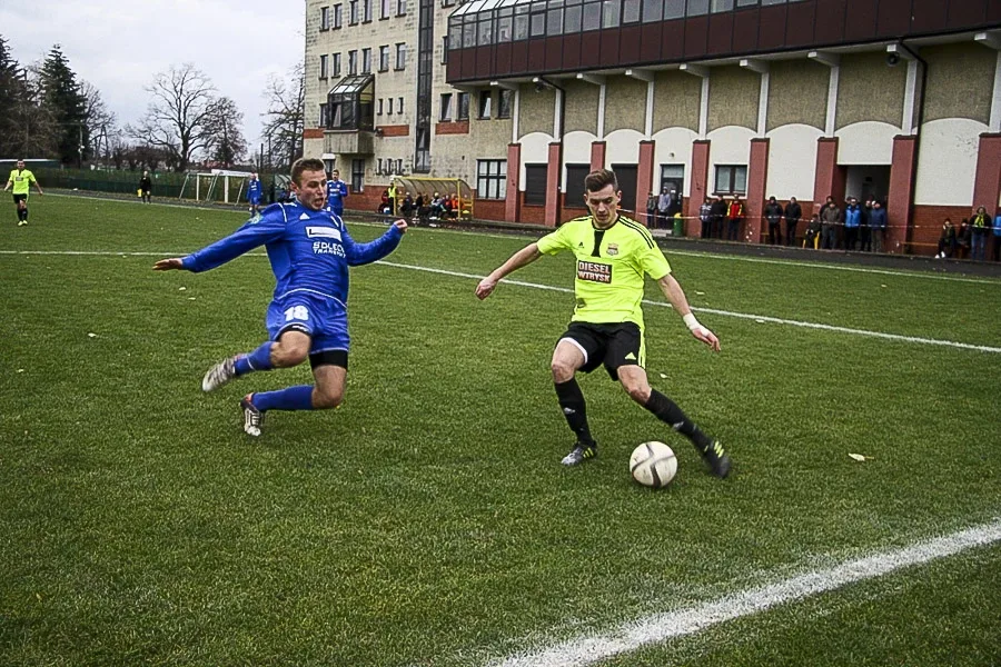 Koniec rundy jesiennej. Ostrovia na plus (zdjęcia)