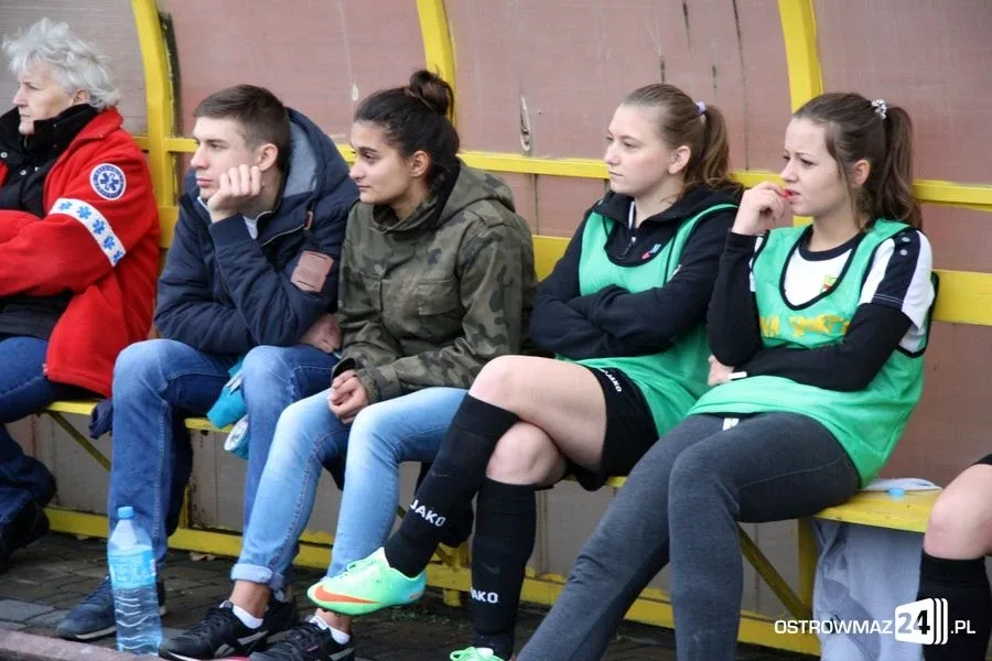 III liga kobiet: Ostrovia lepsza od DAF Płońsk (zdjęcia)