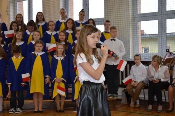 Obchody niepodległościowe w ZSP nr 1 (zdjęcia)