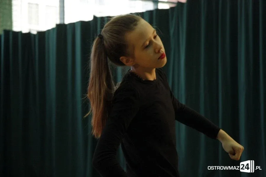 Trwa taneczny festiwal "Wirujący Krąg" (zdjęcia, wideo)