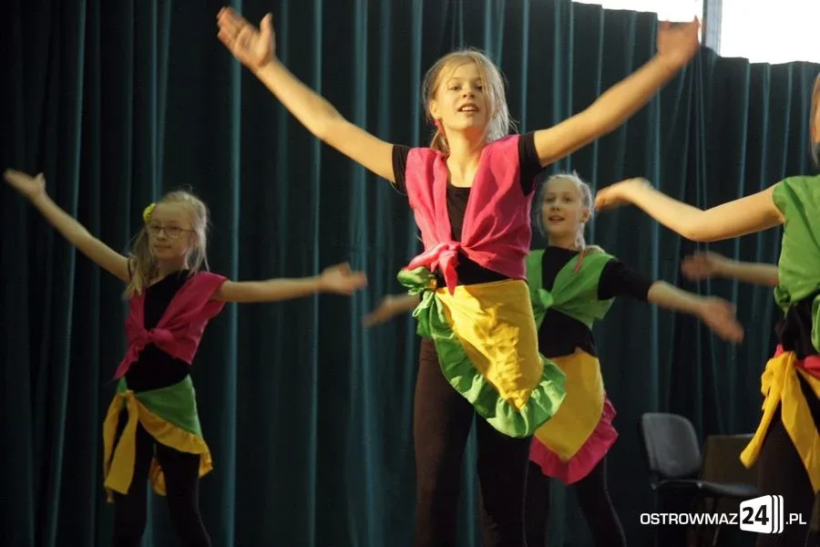 Trwa taneczny festiwal "Wirujący Krąg" (zdjęcia, wideo)