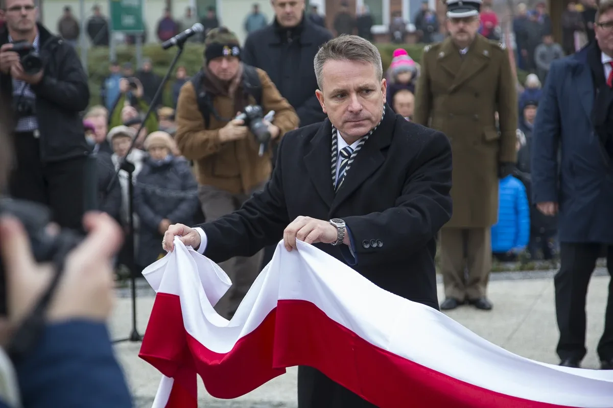 Uroczyste odsłonięcie pomnika ŻW (zdjęcia, wideo)