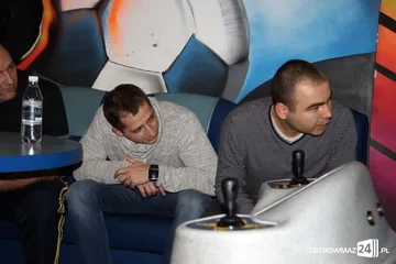 "Sąsiedzi" na czele ligi bowlingowej (zdjęcia)