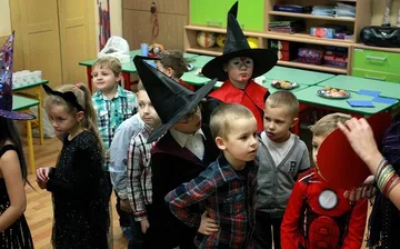 Zlot czarownic i cyganek w Ostrowi (zdjęcia)