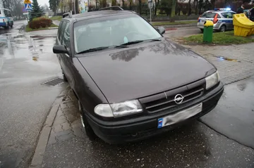 85-latek nie udzielił pierwszeństwa (zdjęcia)
