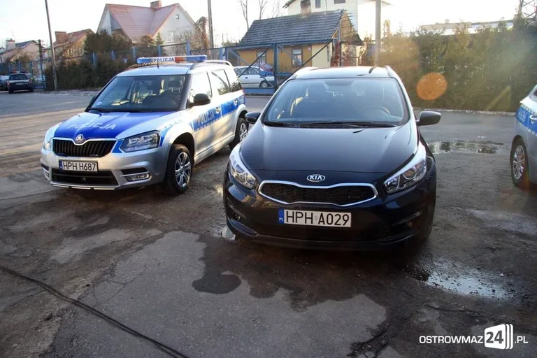 Nowe radiowozy w ostrowskiej policji (zdjęcia)